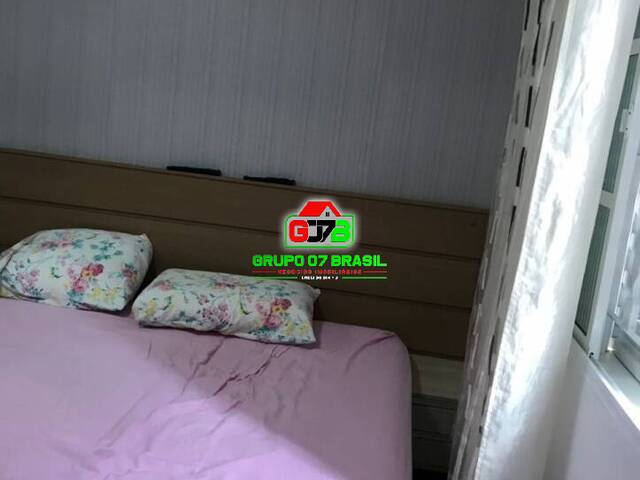 Casa para Venda em São José dos Campos - 4