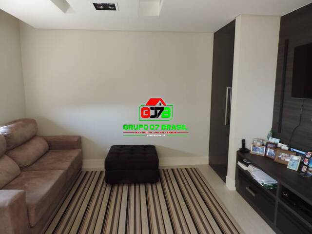 Apartamento para Venda em São José dos Campos - 3