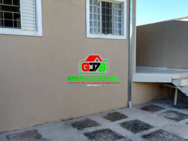 Casa para Venda em São José dos Campos - 3