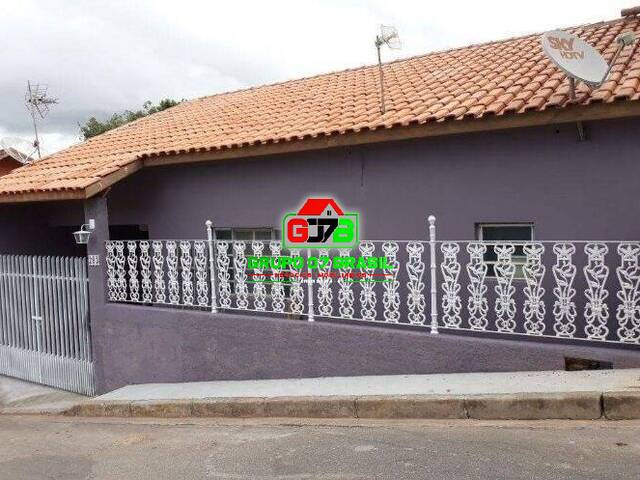 Casa para Venda em Paraibuna - 3