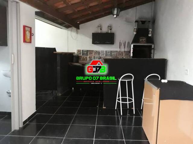 Casa para Venda em Paraibuna - 5
