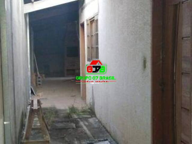 Casa para Venda em São José dos Campos - 3