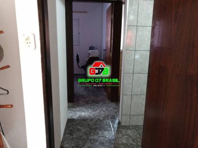 Casa para Venda em Paraibuna - 3