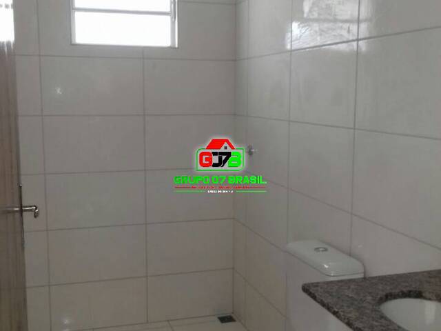 Casa para Venda em São José dos Campos - 3
