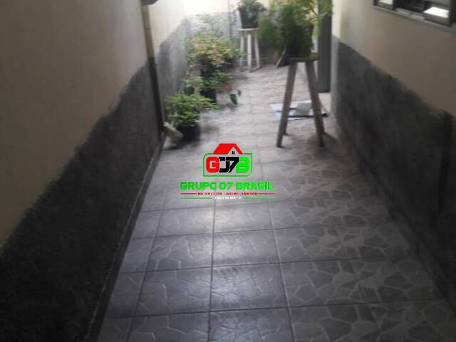 Casa para Venda em São José dos Campos - 3