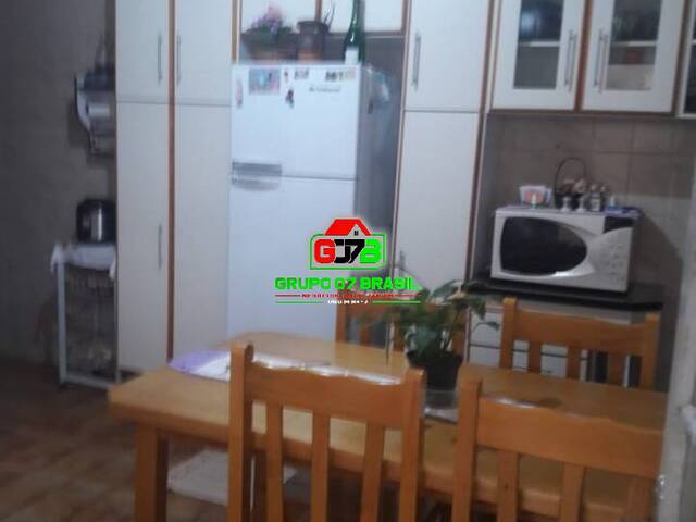 Casa para Venda em São José dos Campos - 2