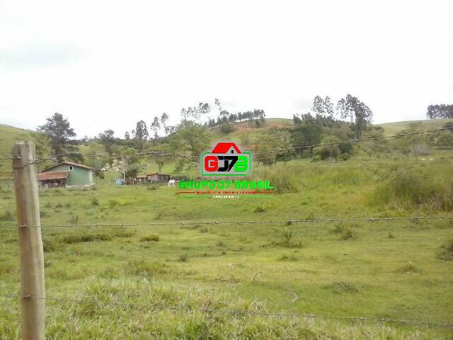Sítio para Venda em Paraibuna - 2