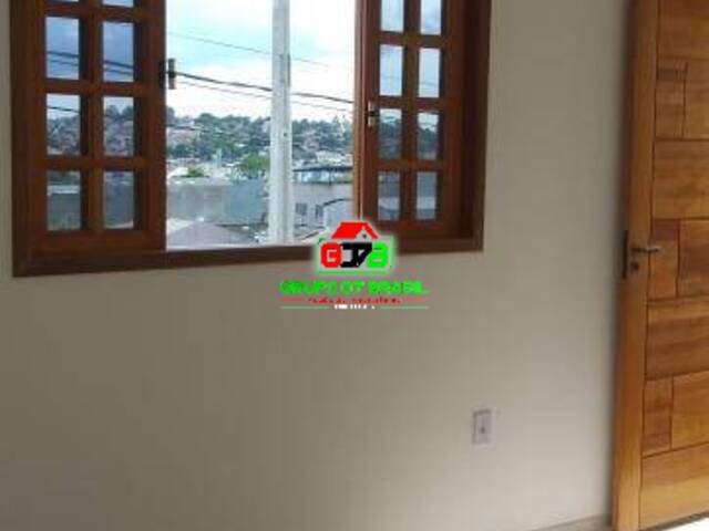 Casa para Venda em São José dos Campos - 4