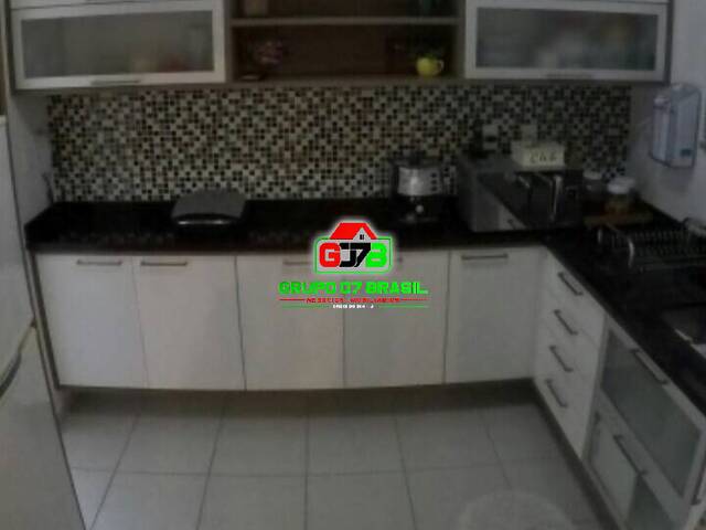 Sobrado para Venda em Taubaté - 3