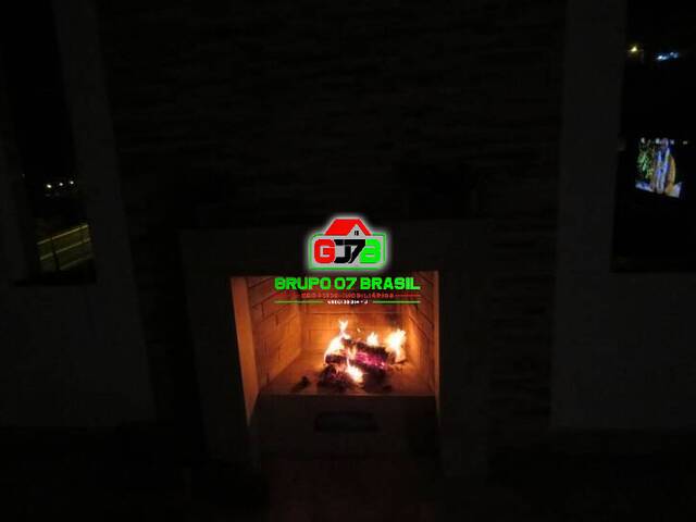 Casa para Venda em Paraibuna - 4