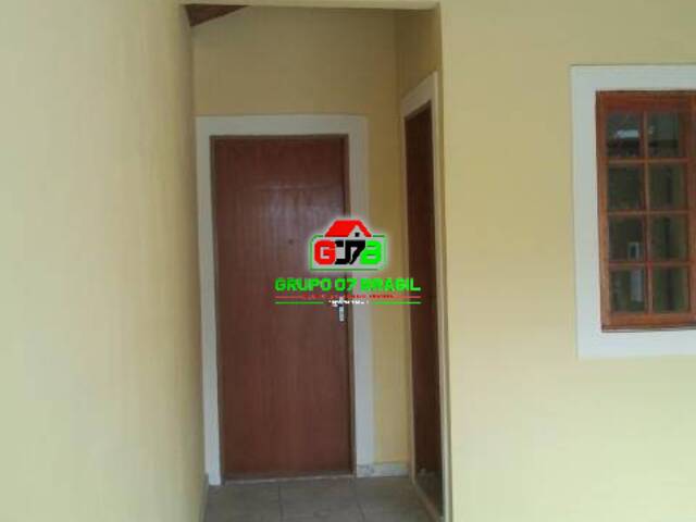 Casa para Venda em São José dos Campos - 2