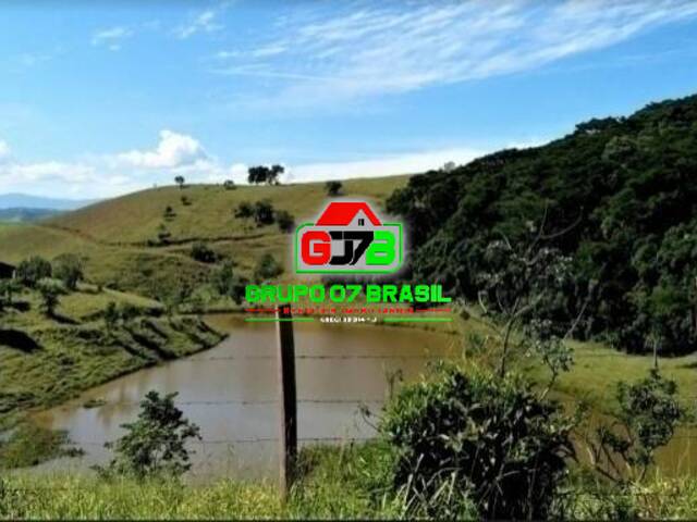 Sítio para Venda em Queluz - 5