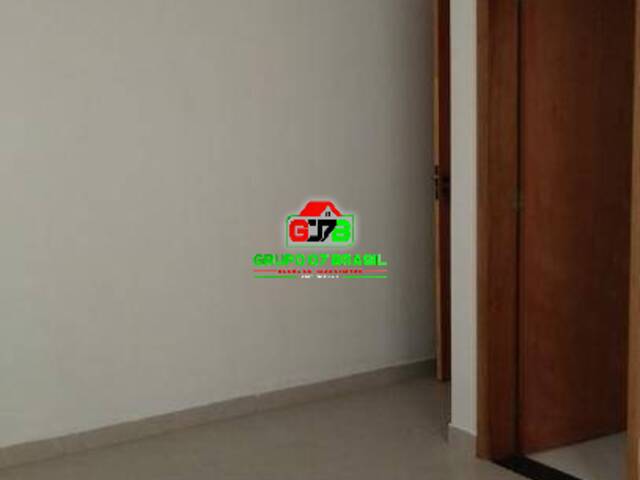 Casa para Venda em São José dos Campos - 2