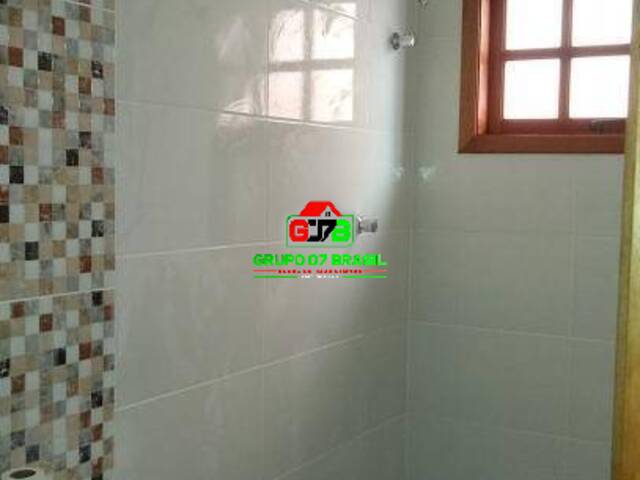 Casa para Venda em São José dos Campos - 4