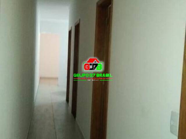 Casa para Venda em São José dos Campos - 5
