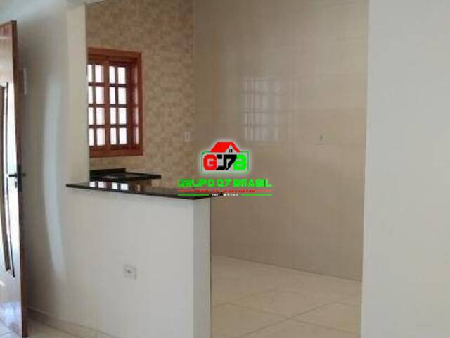 Casa para Venda em São José dos Campos - 3