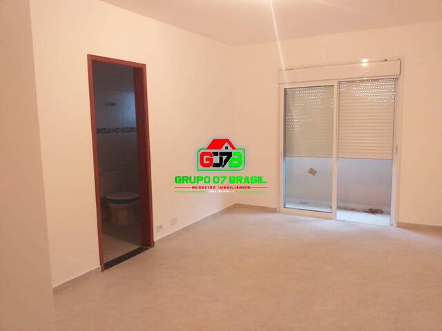 Casa para Venda em São José dos Campos - 4