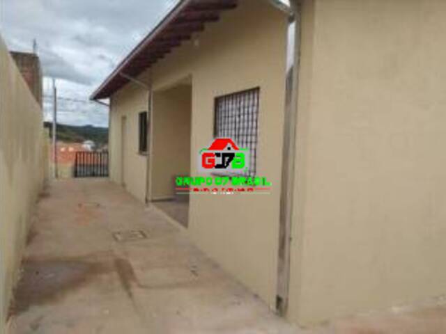 Casa para Venda em São José dos Campos - 2