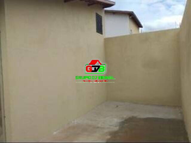 Casa para Venda em São José dos Campos - 4