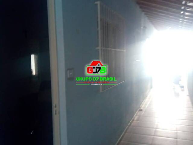Casa para Venda em São José dos Campos - 4