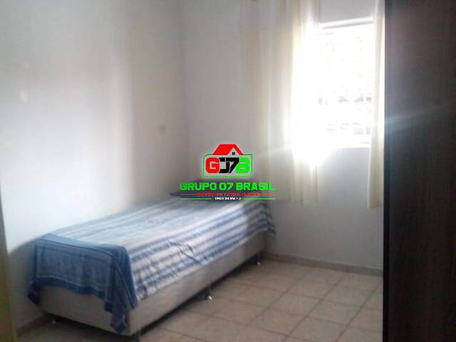 Casa para Venda em São José dos Campos - 2