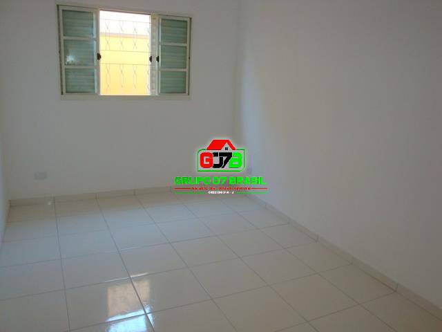 Casa para Venda em São José dos Campos - 4