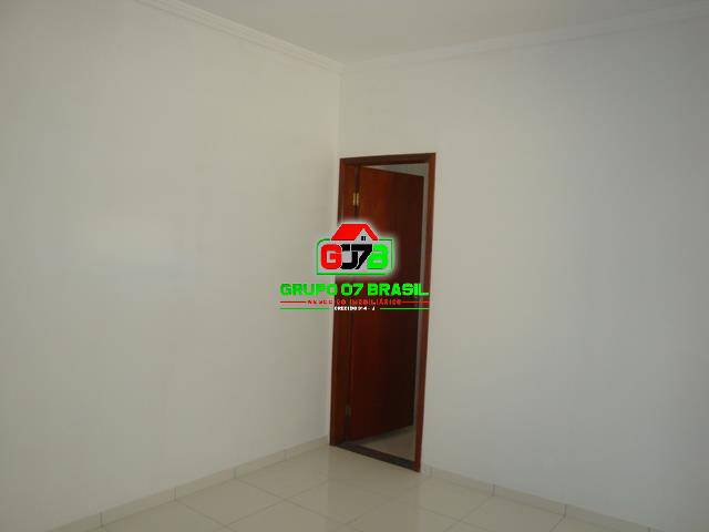 Casa para Venda em São José dos Campos - 3