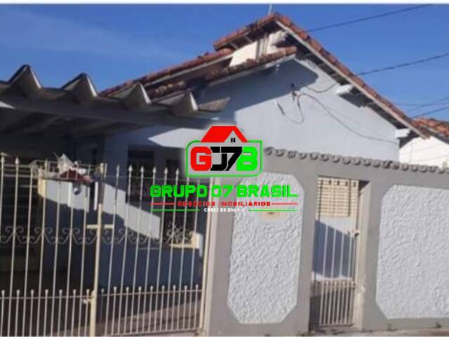 Casa para Venda em Caçapava - 1