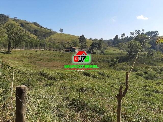 Sítio para Venda em Paraibuna - 2