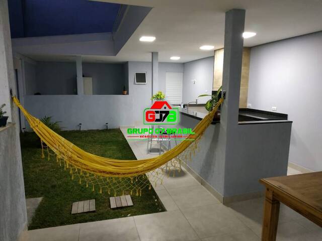 Casa para Venda em São José dos Campos - 2