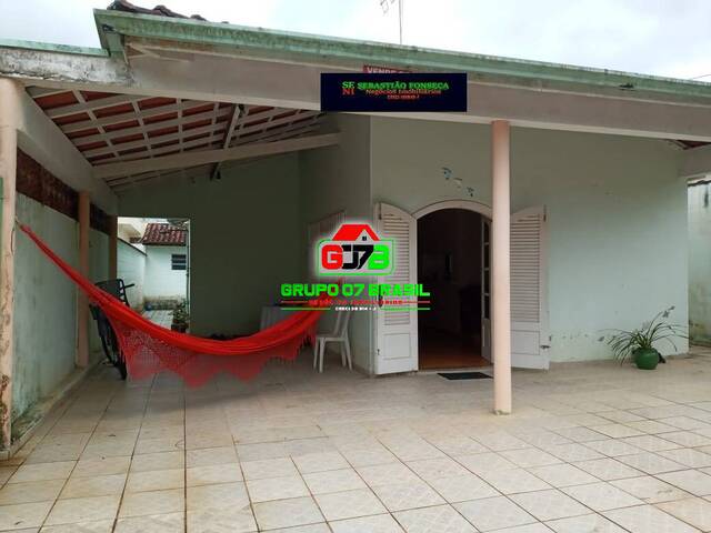 Casa para Venda em Caraguatatuba - 2