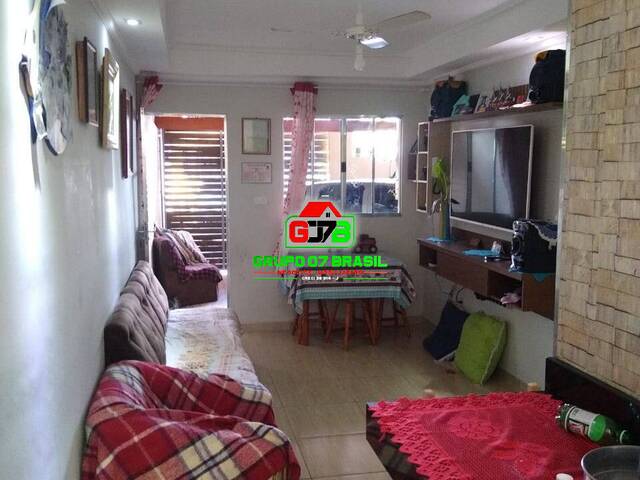 Casa para Venda em Caraguatatuba - 2