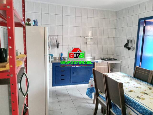 Casa para Venda em São José dos Campos - 4