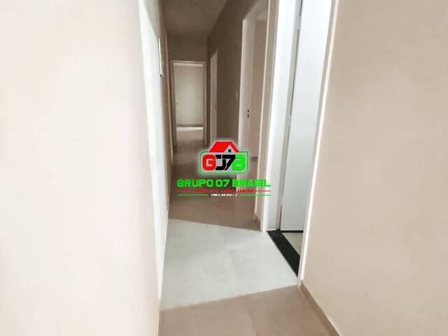 Casa para Venda em São José dos Campos - 5