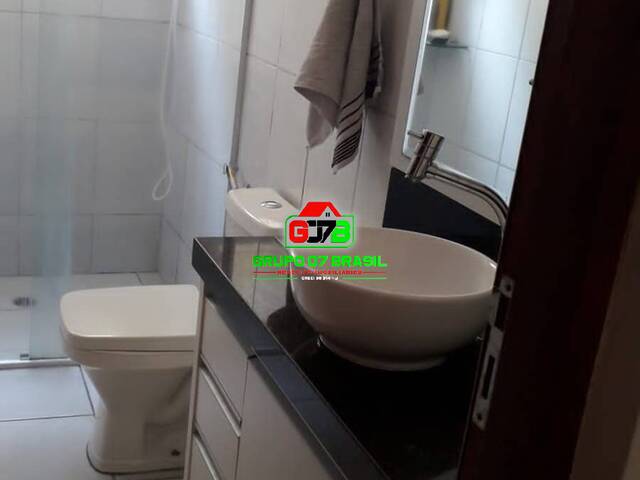 Casa para Venda em São José dos Campos - 3