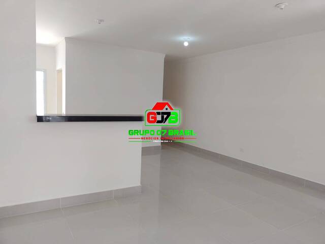 Casa para Venda em São José dos Campos - 2