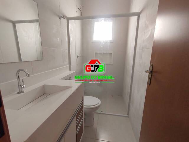 Casa para Venda em São José dos Campos - 4