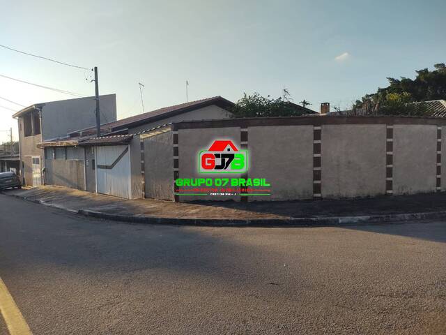 Casa para Venda em São José dos Campos - 2