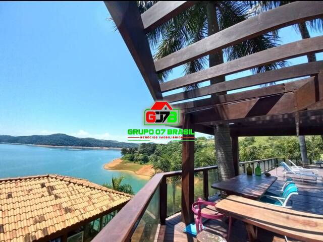 Casa em condomínio para Venda em Jacareí - 1