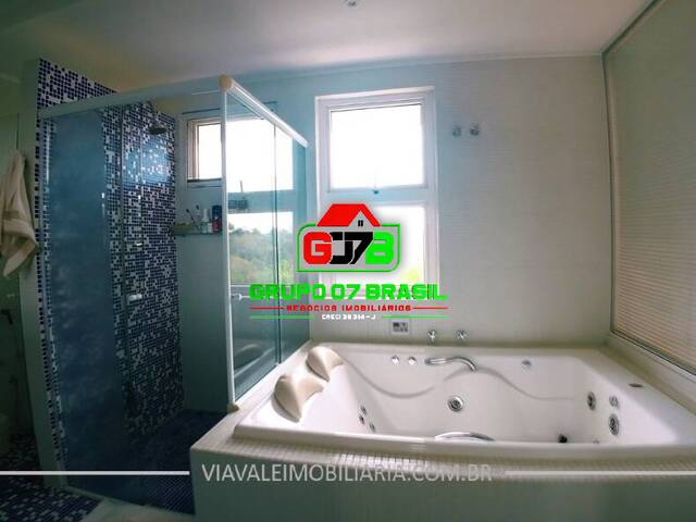 Casa em condomínio para Venda em Jacareí - 4