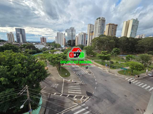 Apartamento para Venda em São José dos Campos - 2