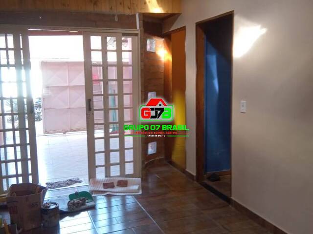 Casa para Venda em São José dos Campos - 5