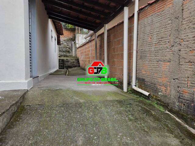 #3468 - Casa para Venda em Delfim Moreira - MG - 2