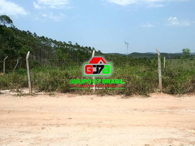 Venda em Zona Rural de Jambeiro - Jambeiro