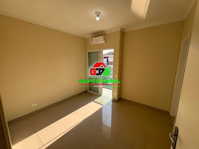 #3524 - Casa para Venda em São José dos Campos - SP - 2
