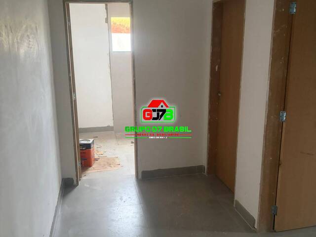 Casa para Venda em São José dos Campos - 4