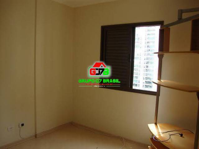 Apartamento para Venda em São José dos Campos - 3