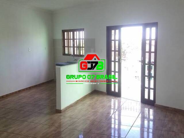Casa para Venda em São José dos Campos - 5