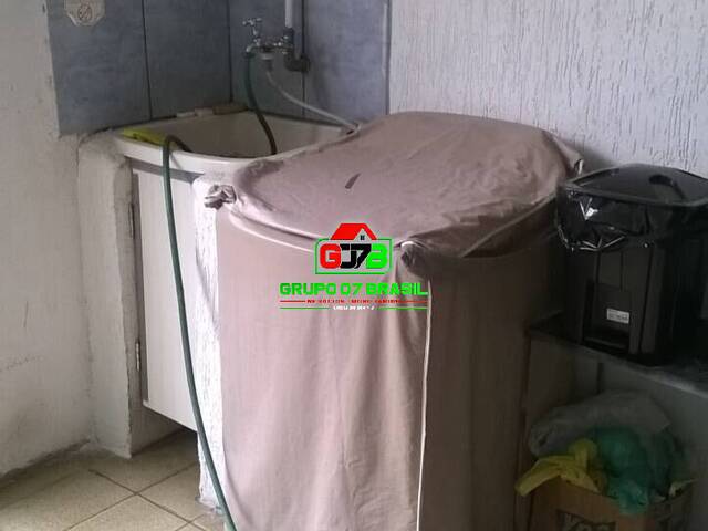 Casa para Venda em São José dos Campos - 3