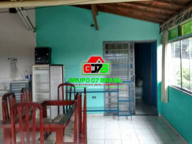 Casa para Venda em São José dos Campos - 2